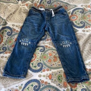 Gap monster jeans